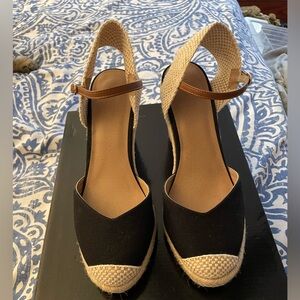 Brand new LOFT espadrille sandals